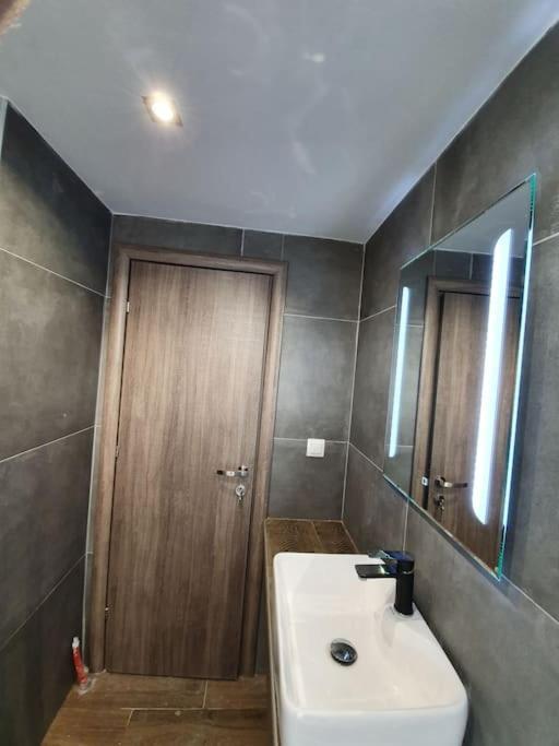 Rotonda Citycenter Two Rooms Apart.New Renovated! Szaloniki Kültér fotó