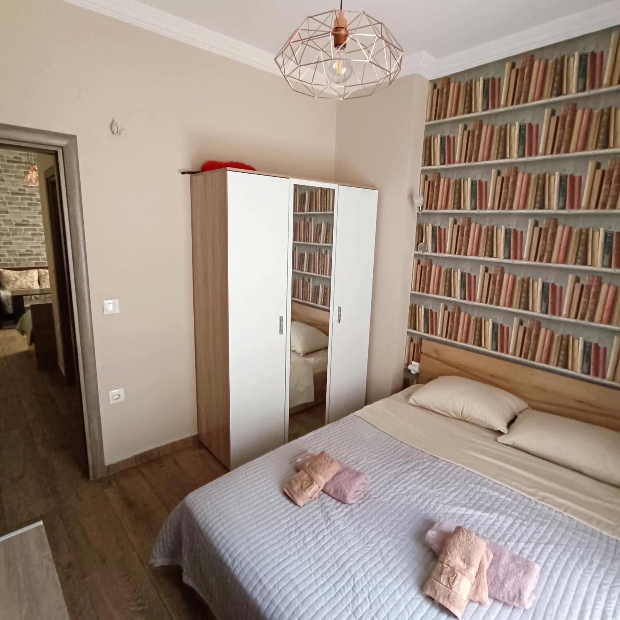 Rotonda Citycenter Two Rooms Apart.New Renovated! Szaloniki Kültér fotó